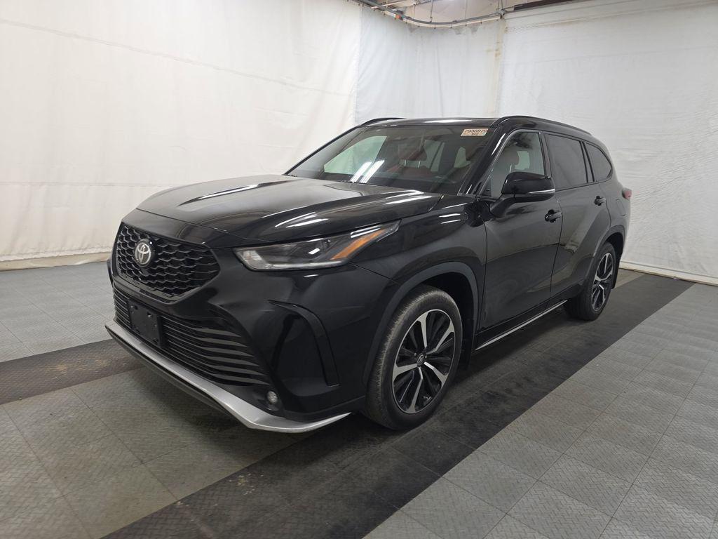 used 2022 Toyota Highlander car, priced at $38,730