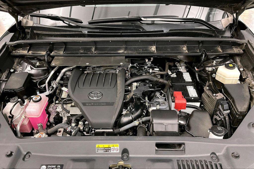 used 2023 Toyota Highlander car, priced at $39,041