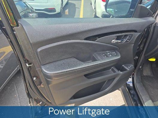 used 2020 Honda Pilot car, priced at $26,880
