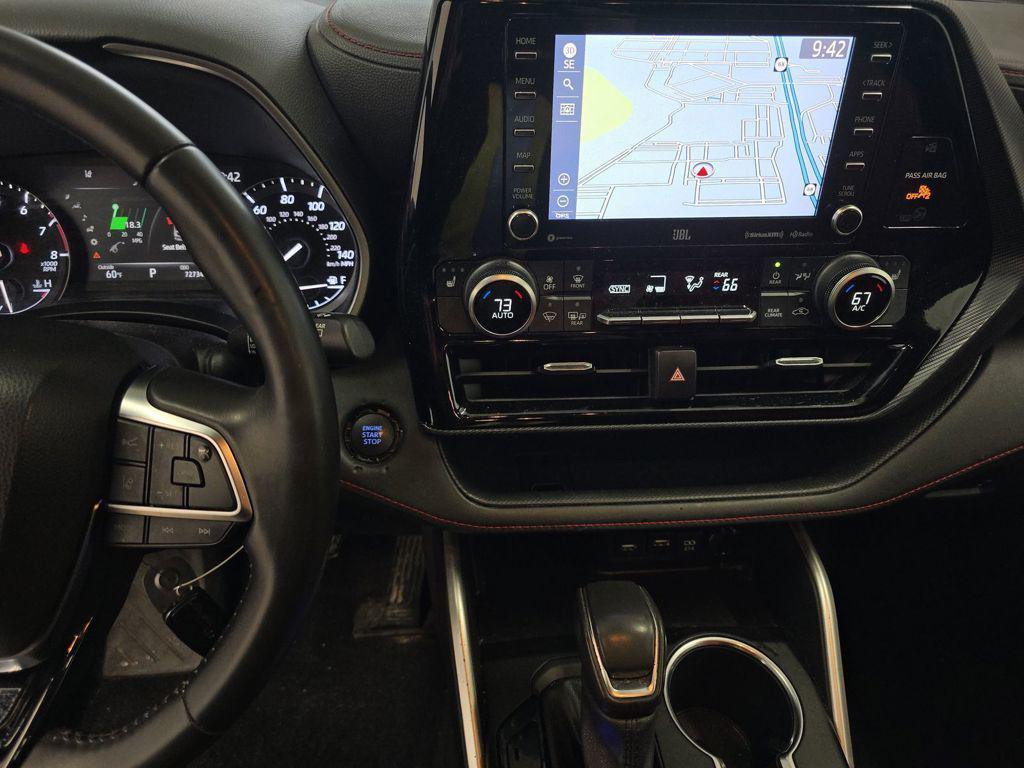 used 2021 Toyota Highlander car, priced at $35,590