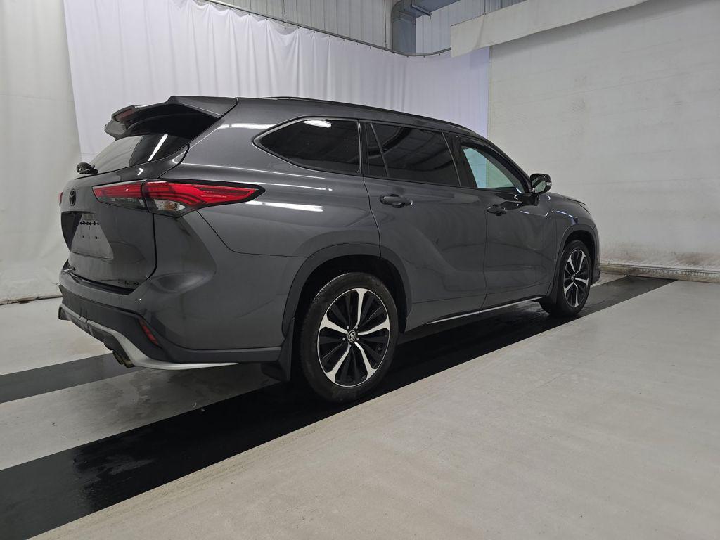 used 2021 Toyota Highlander car, priced at $35,590