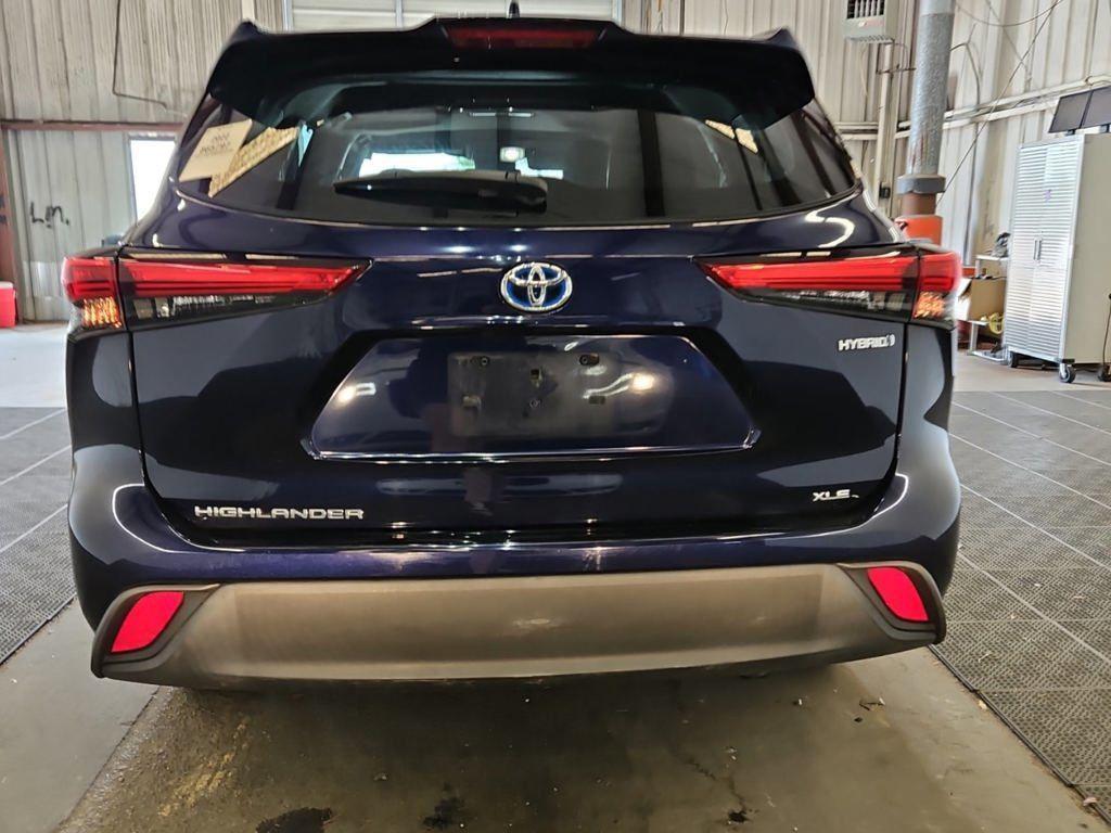 used 2022 Toyota Highlander Hybrid car, priced at $36,170