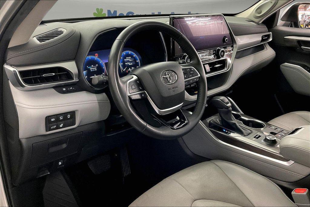 used 2023 Toyota Highlander car, priced at $44,180