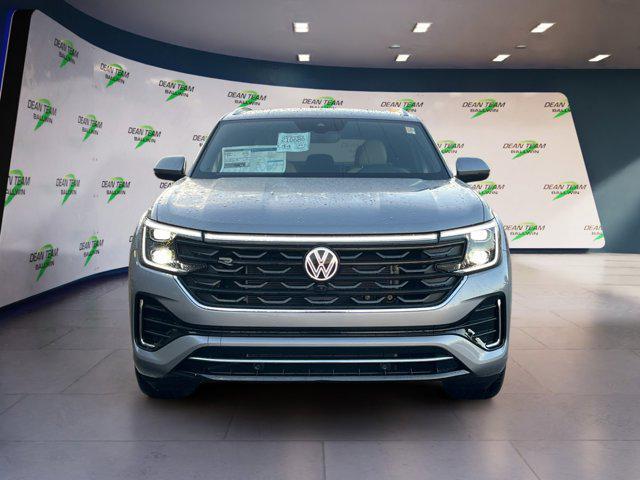 new 2026 Volkswagen Atlas Cross Sport car, priced at $55,331