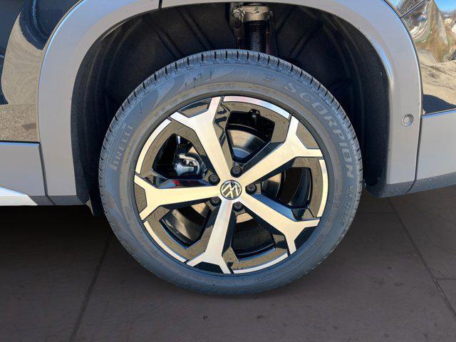 new 2026 Volkswagen Tiguan car, priced at $38,786