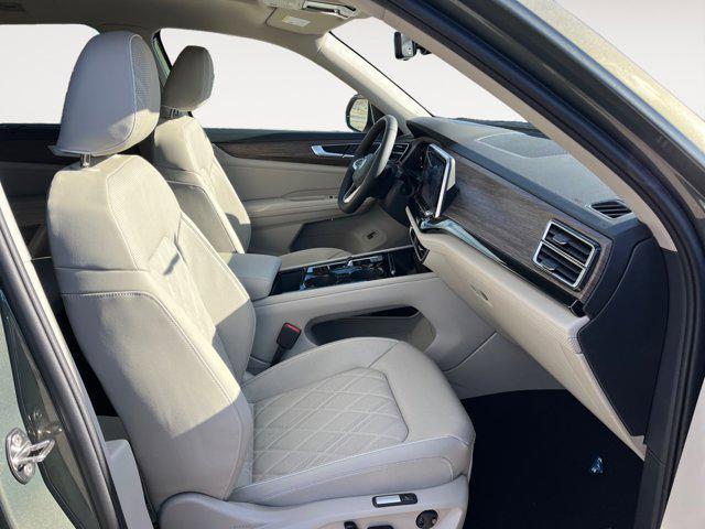 new 2026 Volkswagen Atlas car, priced at $57,136