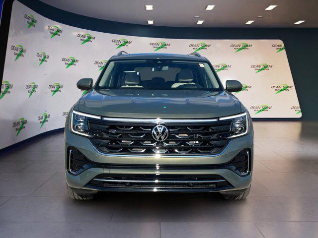 new 2026 Volkswagen Atlas car, priced at $57,136