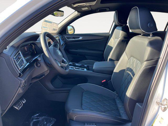 new 2026 Volkswagen Atlas Cross Sport car, priced at $55,543