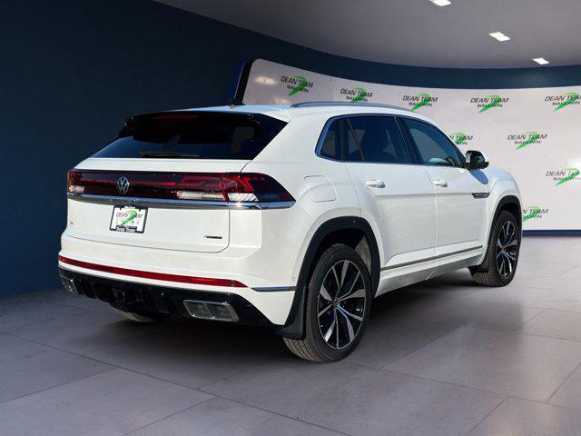 new 2026 Volkswagen Atlas Cross Sport car, priced at $55,543