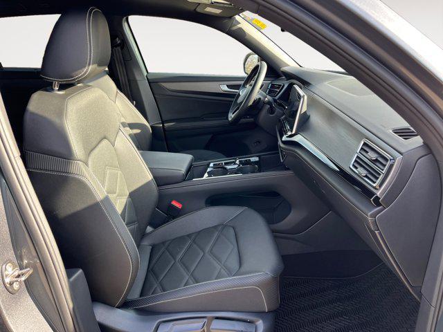 used 2025 Volkswagen Atlas Cross Sport car, priced at $38,799