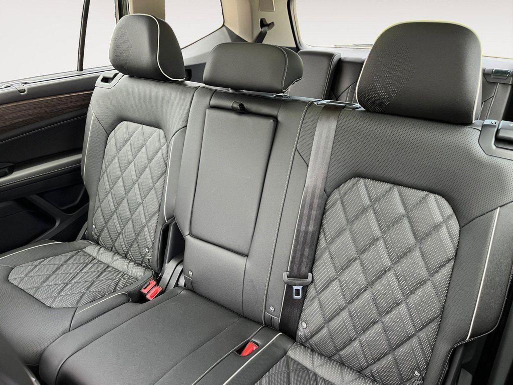 new 2026 Volkswagen Atlas car, priced at $52,780