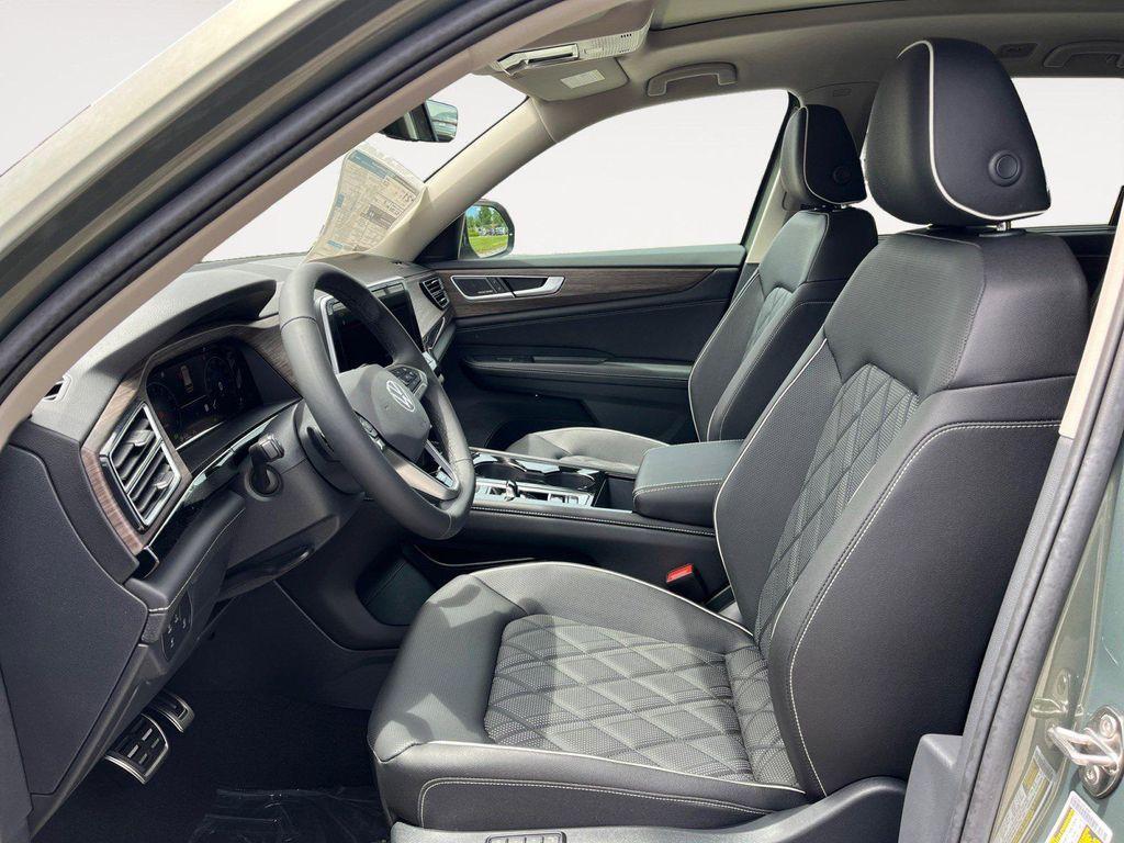 new 2026 Volkswagen Atlas car, priced at $52,780