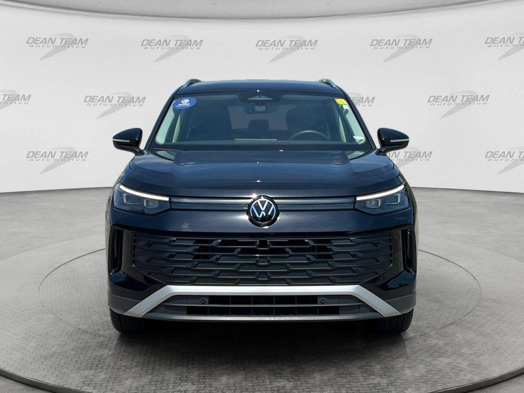 used 2026 Volkswagen Tiguan car, priced at $33,595