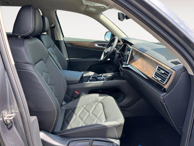 new 2025 Volkswagen Atlas car, priced at $38,845
