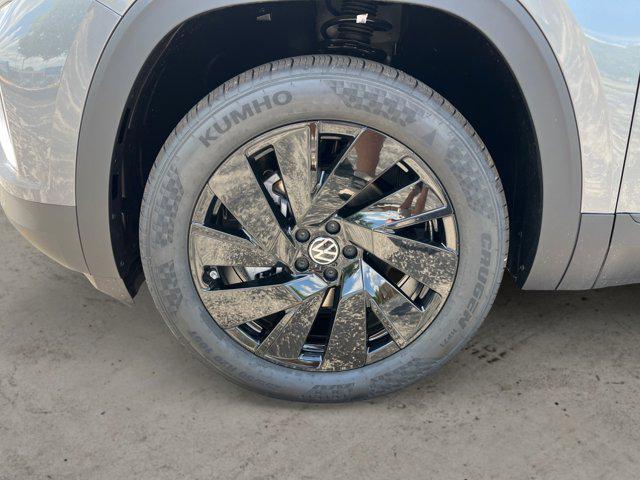 new 2025 Volkswagen Atlas car, priced at $38,845