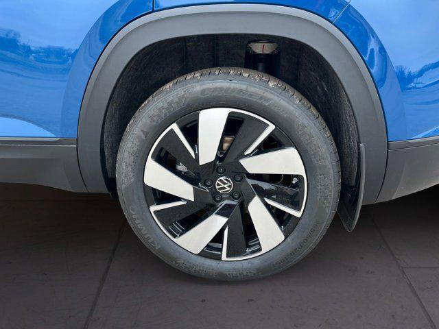 new 2026 Volkswagen Atlas Cross Sport car, priced at $44,721