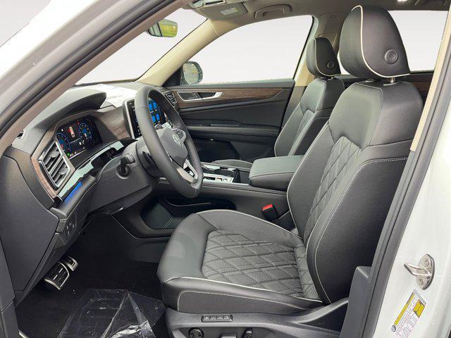 new 2026 Volkswagen Atlas car, priced at $58,286