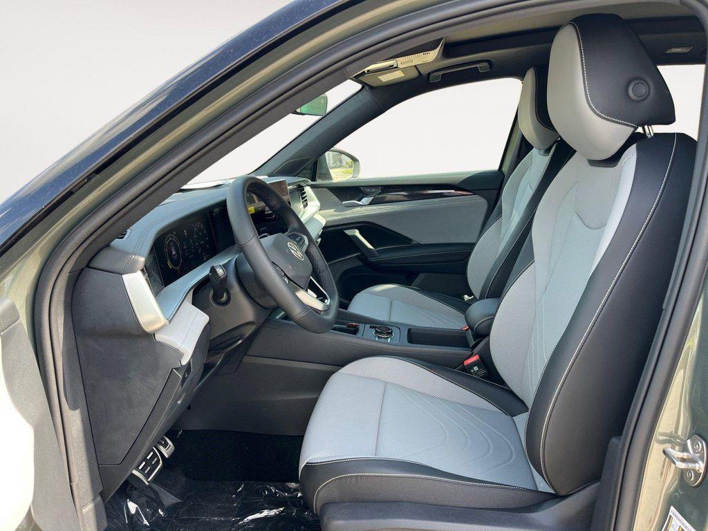 new 2026 Volkswagen Tiguan car, priced at $39,270