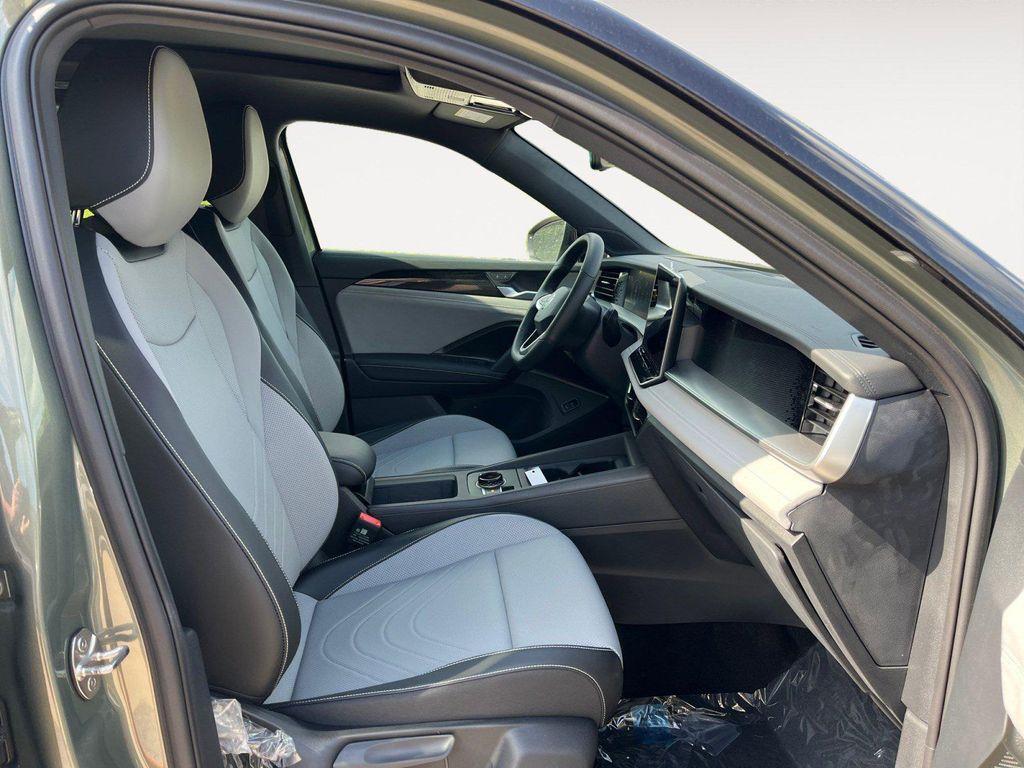 new 2026 Volkswagen Tiguan car, priced at $39,270