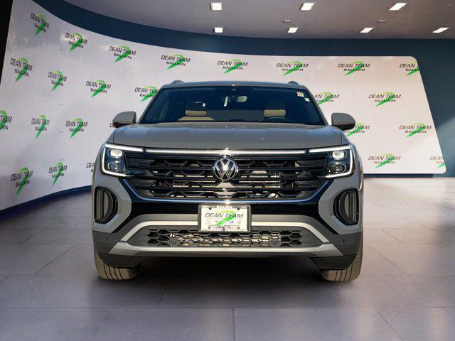 new 2026 Volkswagen Atlas Cross Sport car, priced at $47,749