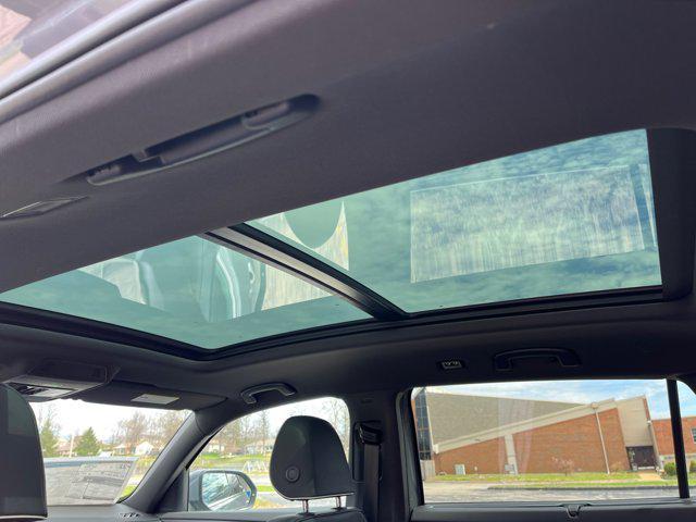 new 2026 Volkswagen Atlas Cross Sport car, priced at $52,197