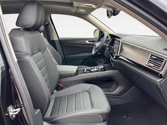 new 2026 Volkswagen Atlas car, priced at $52,126