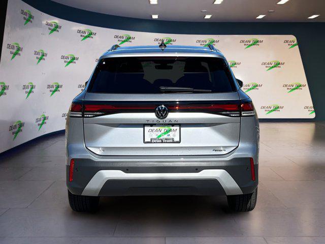 new 2025 Volkswagen Tiguan car, priced at $35,776
