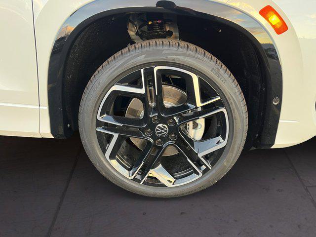 new 2026 Volkswagen Tiguan car, priced at $46,021