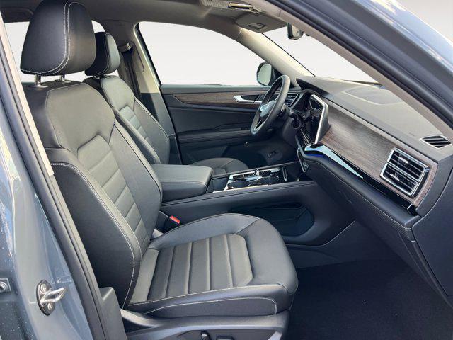 new 2026 Volkswagen Atlas car, priced at $48,871