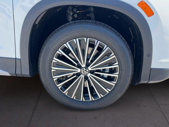 new 2025 Volkswagen Tiguan car, priced at $27,311