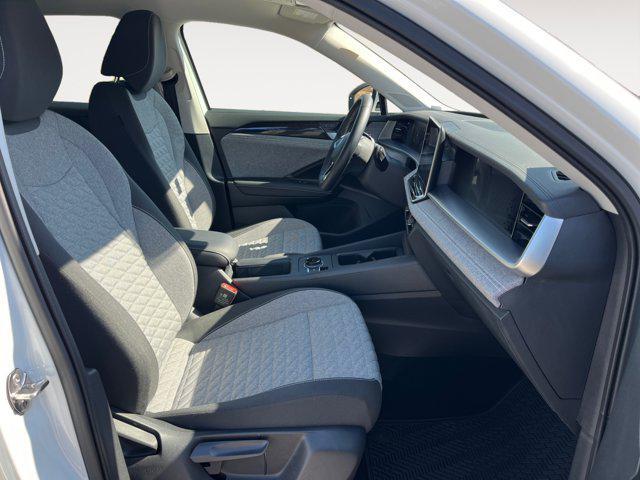 used 2025 Volkswagen Tiguan car, priced at $28,996