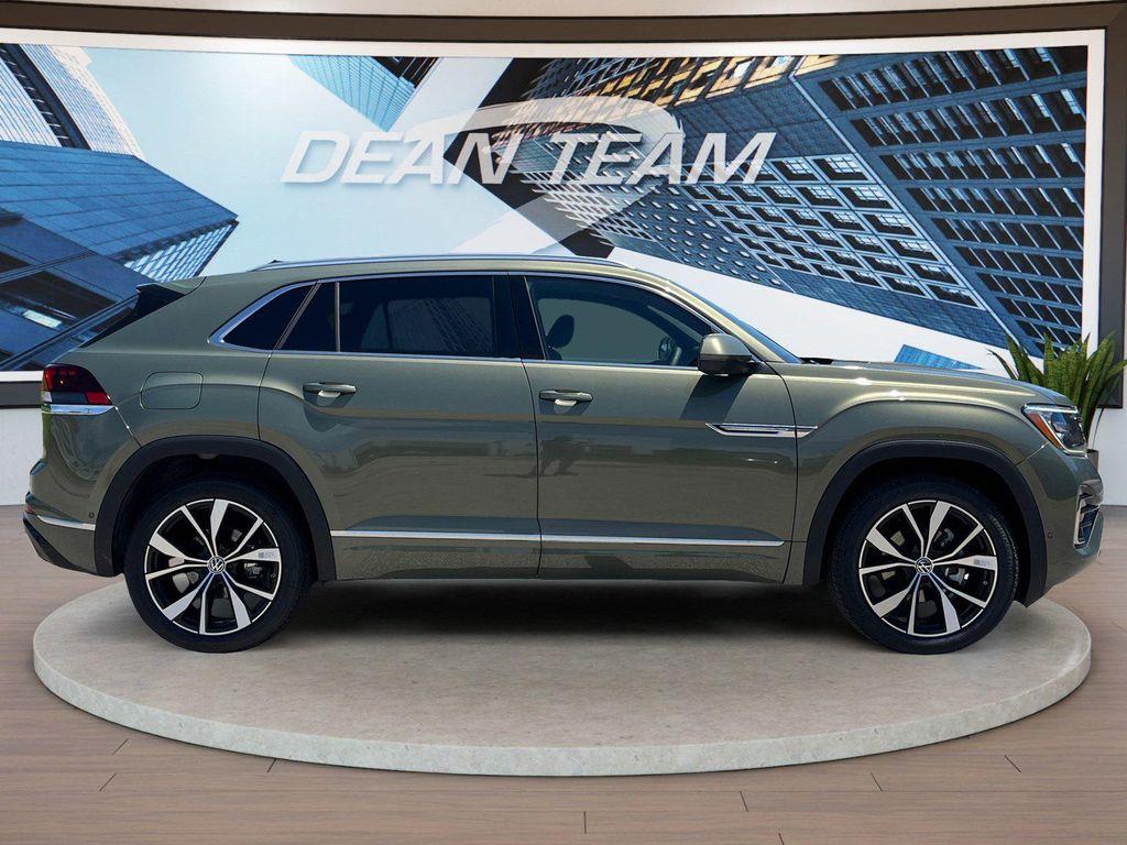 new 2026 Volkswagen Atlas Cross Sport car, priced at $52,164