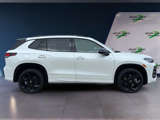 new 2026 Volkswagen Tiguan car, priced at $41,681