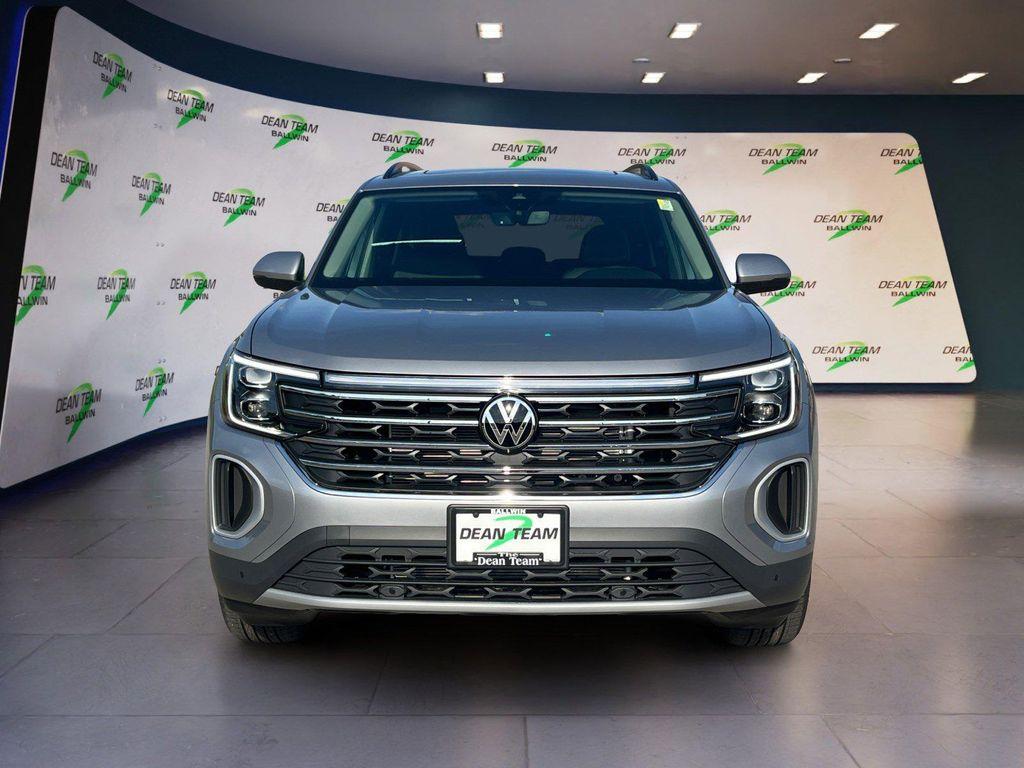 new 2026 Volkswagen Atlas car, priced at $43,272