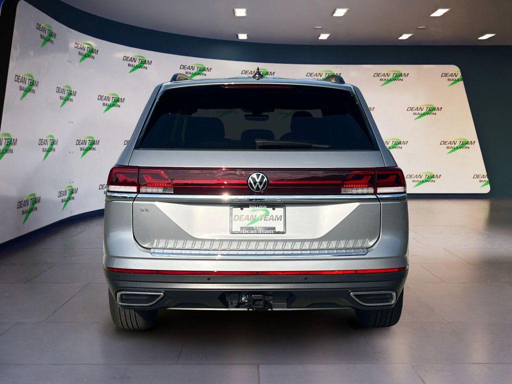 new 2026 Volkswagen Atlas car, priced at $43,272