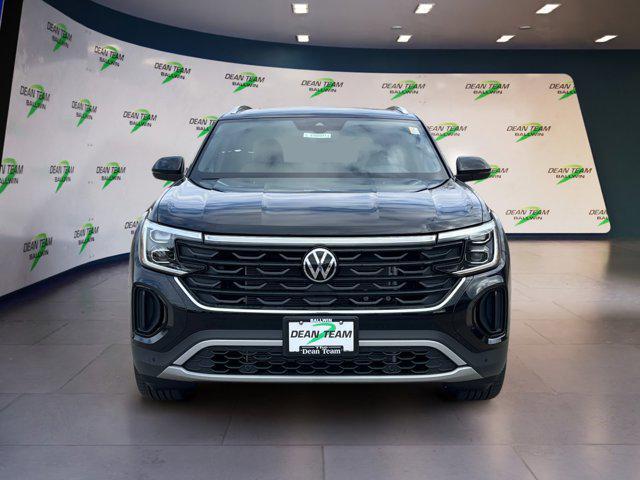 new 2026 Volkswagen Atlas Cross Sport car, priced at $47,646