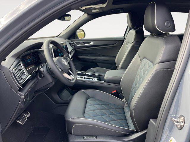 new 2026 Volkswagen Atlas Cross Sport car, priced at $55,786