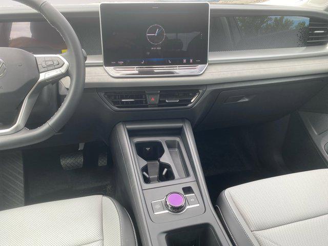 new 2025 Volkswagen Tiguan car, priced at $33,670