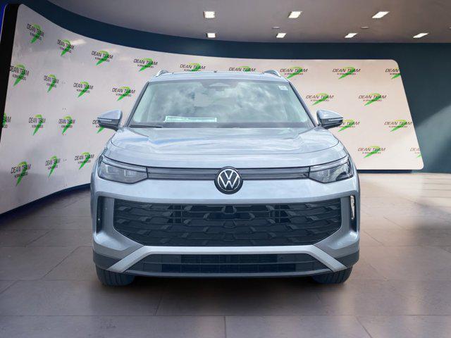new 2025 Volkswagen Tiguan car, priced at $33,670