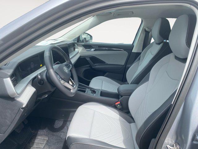 new 2025 Volkswagen Tiguan car, priced at $33,670