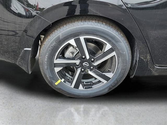 new 2025 Nissan Sentra car, priced at $22,270