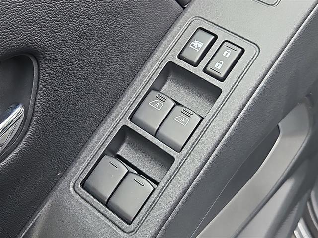 new 2026 Nissan Frontier car, priced at $40,835