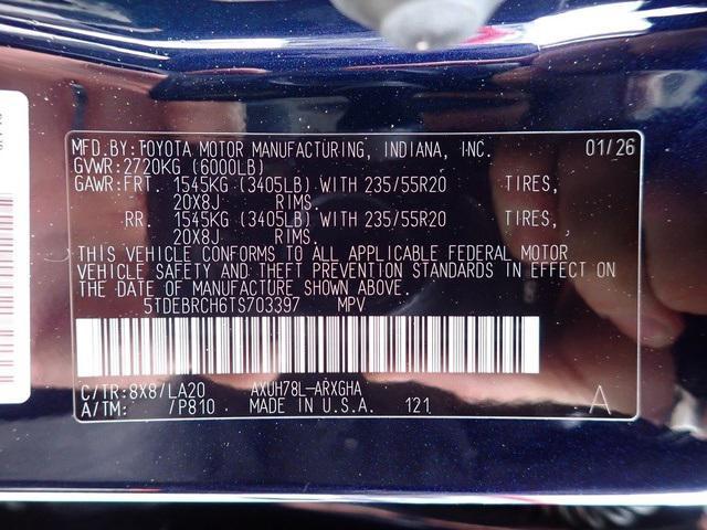 new 2026 Toyota Highlander Hybrid car, priced at $57,118