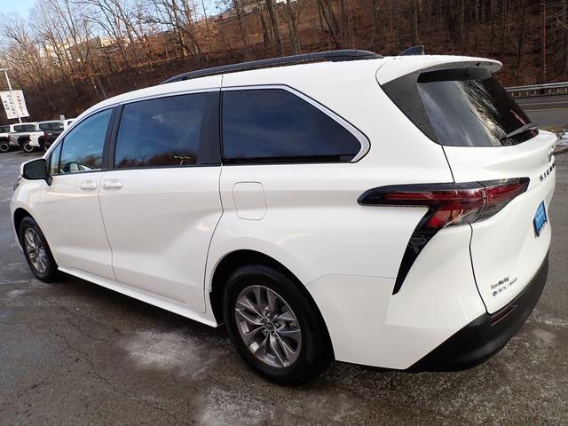 used 2025 Toyota Sienna car, priced at $44,221