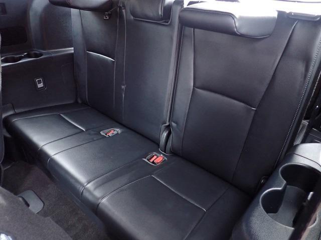 used 2023 Toyota Highlander car, priced at $38,941