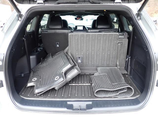 used 2023 Toyota Highlander car, priced at $38,941