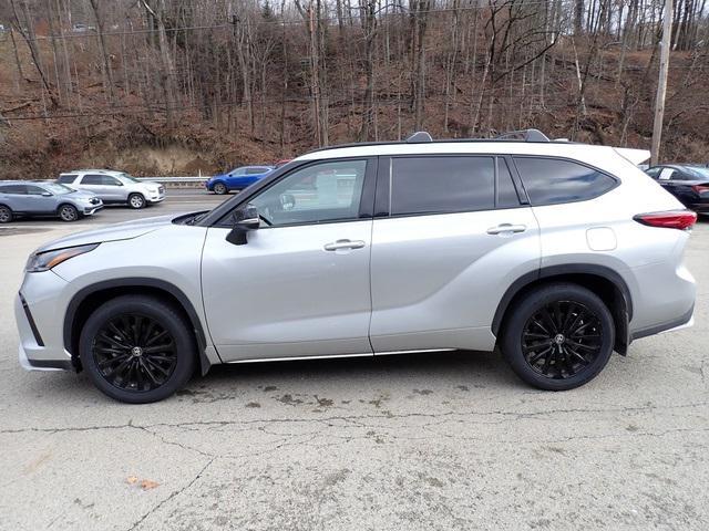 used 2023 Toyota Highlander car, priced at $38,941