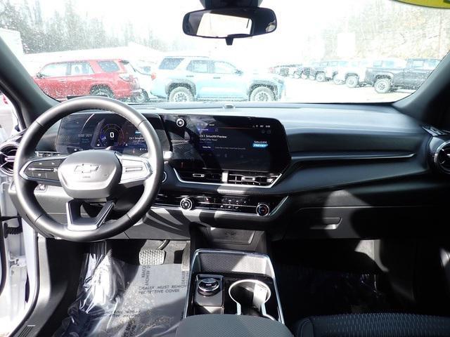 used 2026 Chevrolet Equinox car, priced at $29,311