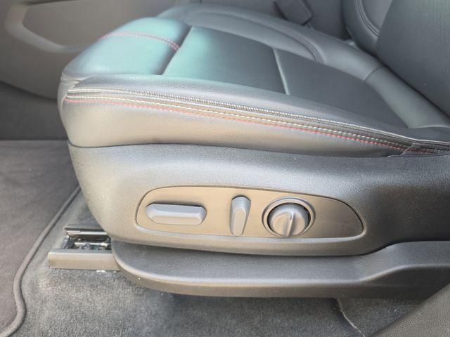 used 2023 Chevrolet Traverse car, priced at $36,302
