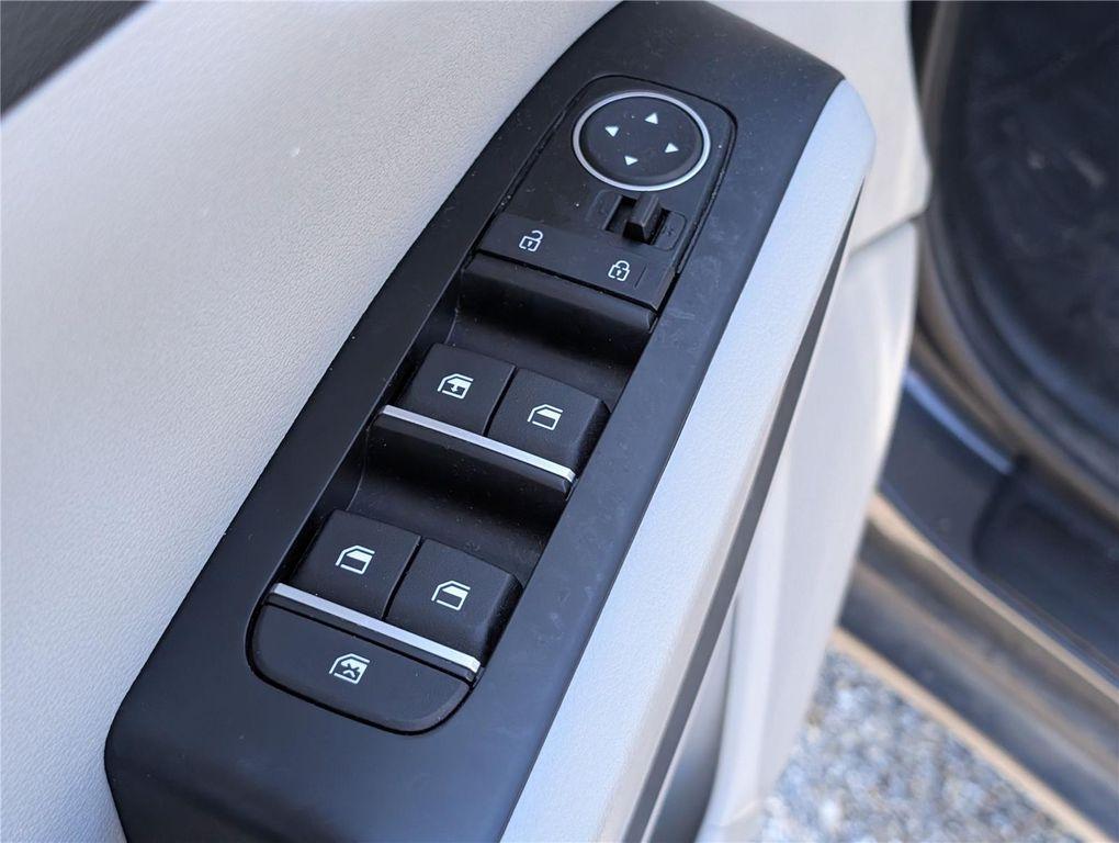 used 2021 Kia Soul car, priced at $16,415